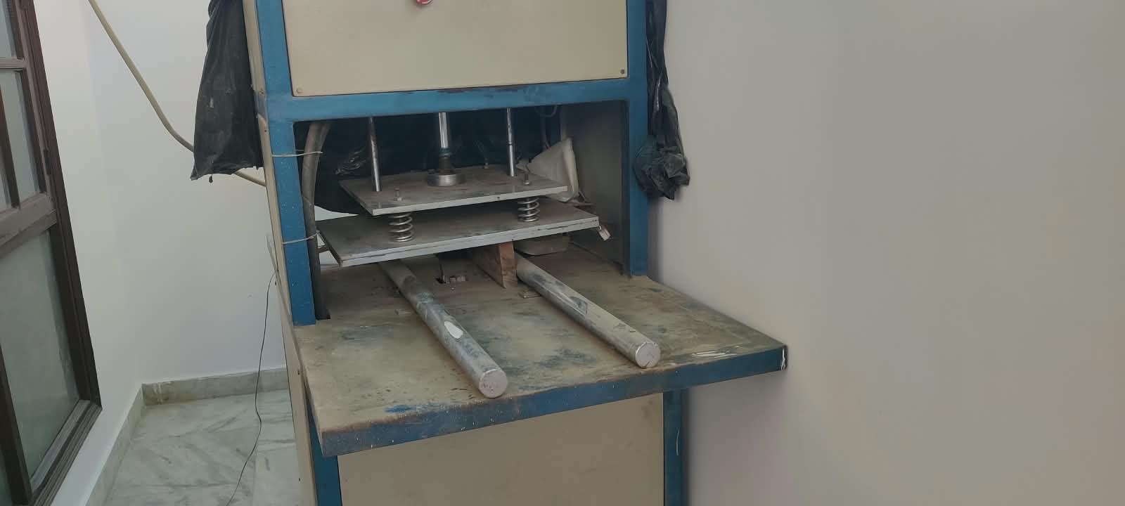 Sunrise Hydraulic packaging machine 2022 4