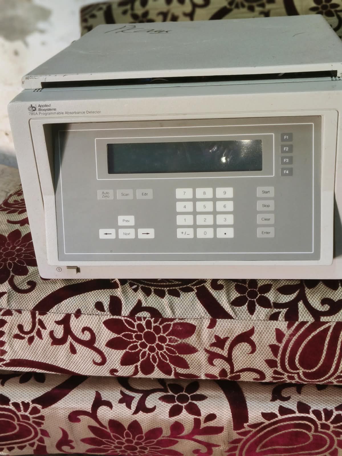 1. JEOL JNM-ECX-300 FT NMR (Nuclear Magnetic Resonance) Spectrometer 2. Biacore 3000 Surface Plasmon Resonance (SPR) System 3. Nihon Seiki NH-80 Series Refrigerated Air Dryer (Model variant matchingNH-8007N / NH-8012N) 4. Alpha Innotech AlphaImager EC MultiImage Light Cabinet