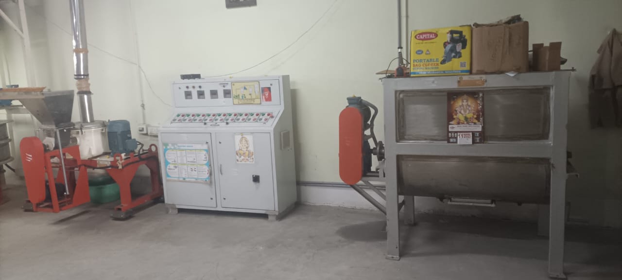 Auto cool Grinding machine 3