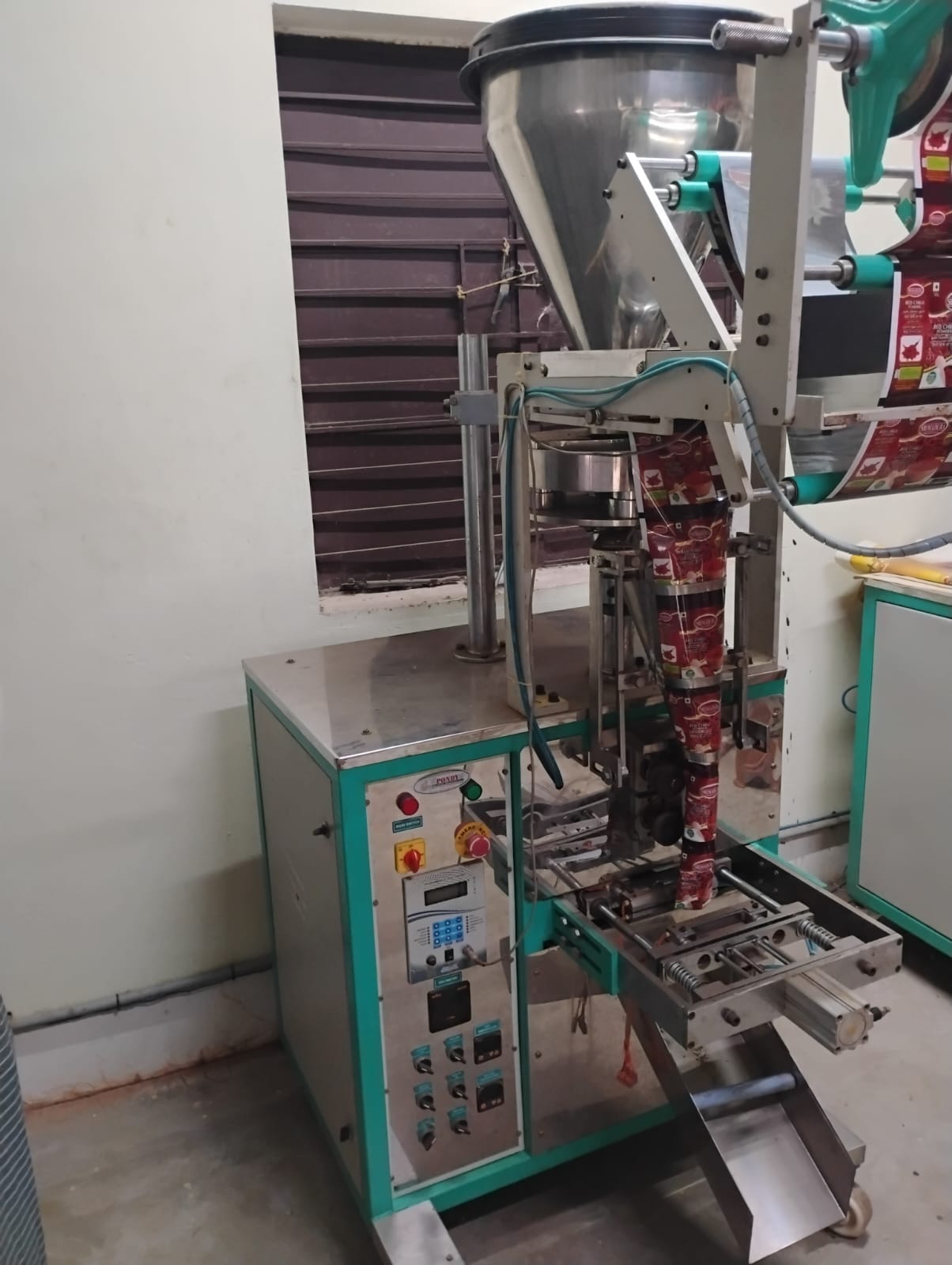 Auto cool Grinding machine 5
