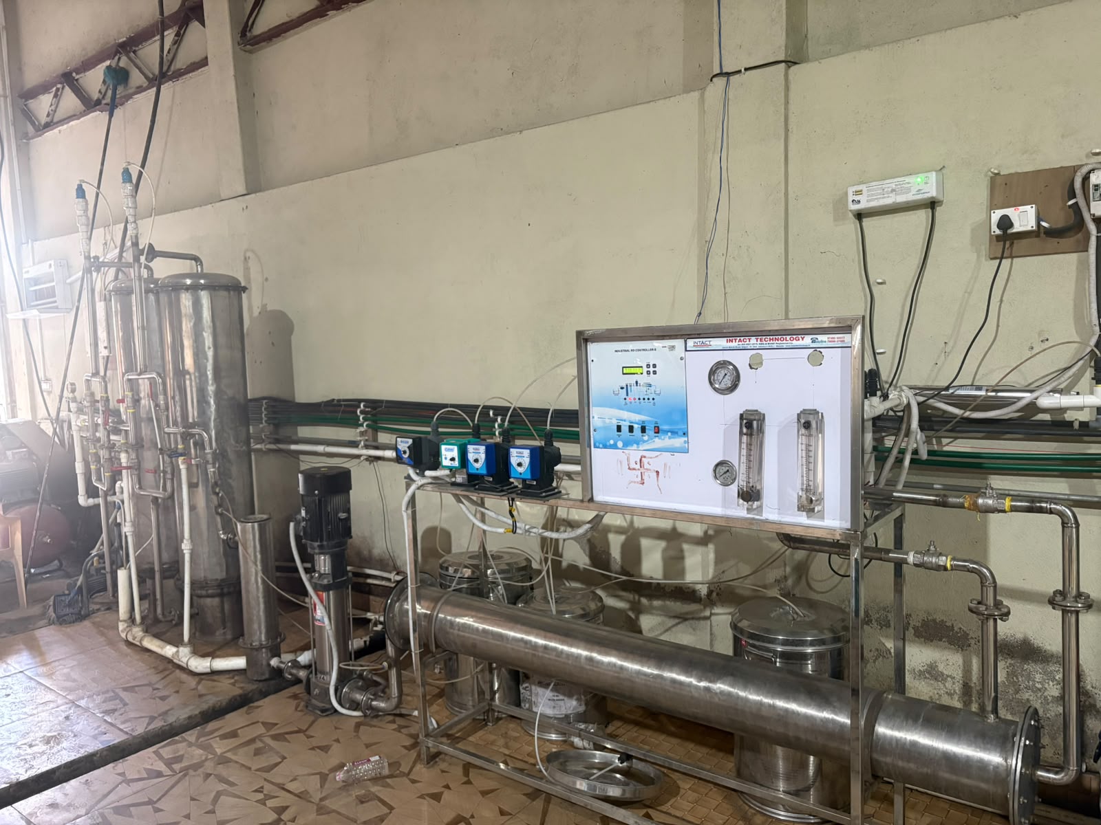 40 BPM WATER FILLING MACHINE FULL SETUP 3