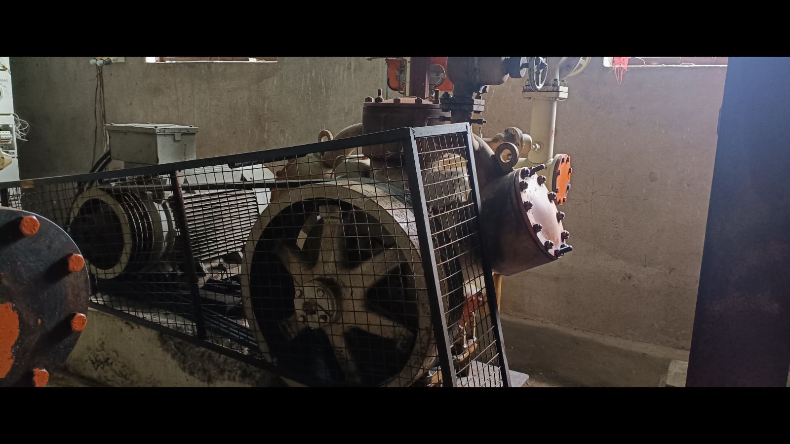 Kirloskar make KCX- 3 compressor with Siemens make 75 HP IE3 motor