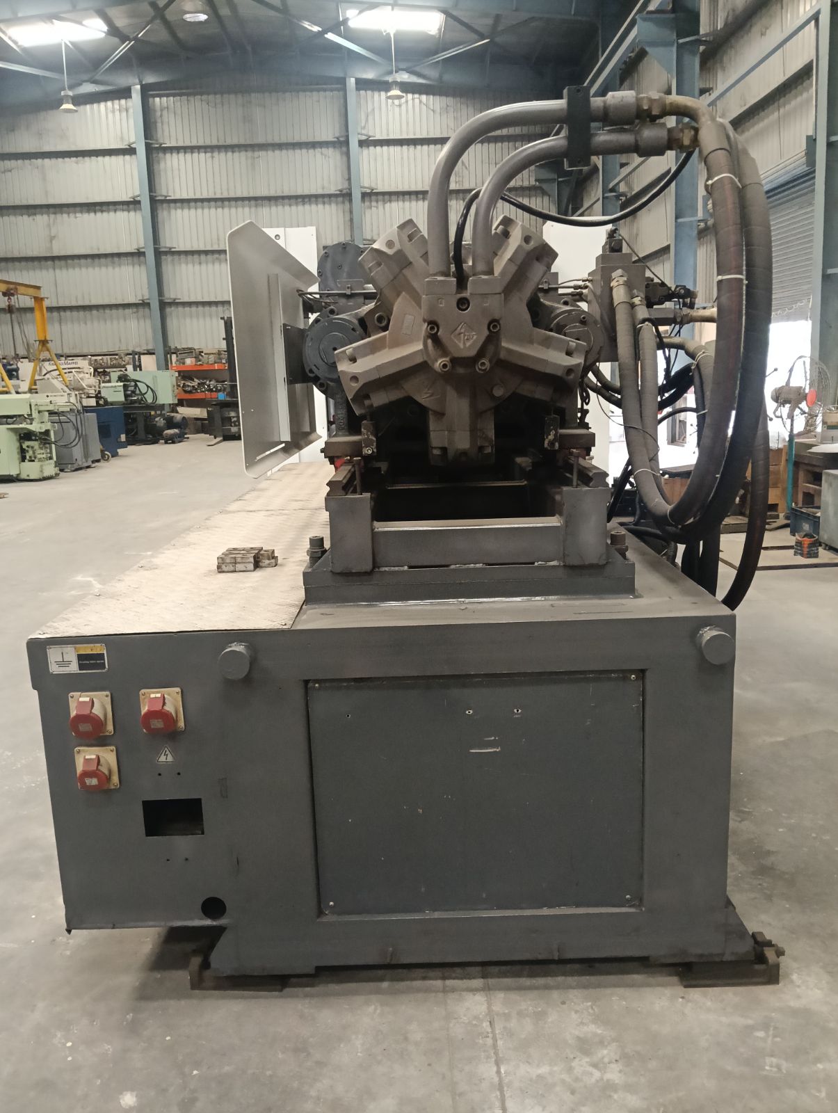 Imported LANSON LS 800 GT - S 800 ton Excellent condition injection molding machine for sale 5