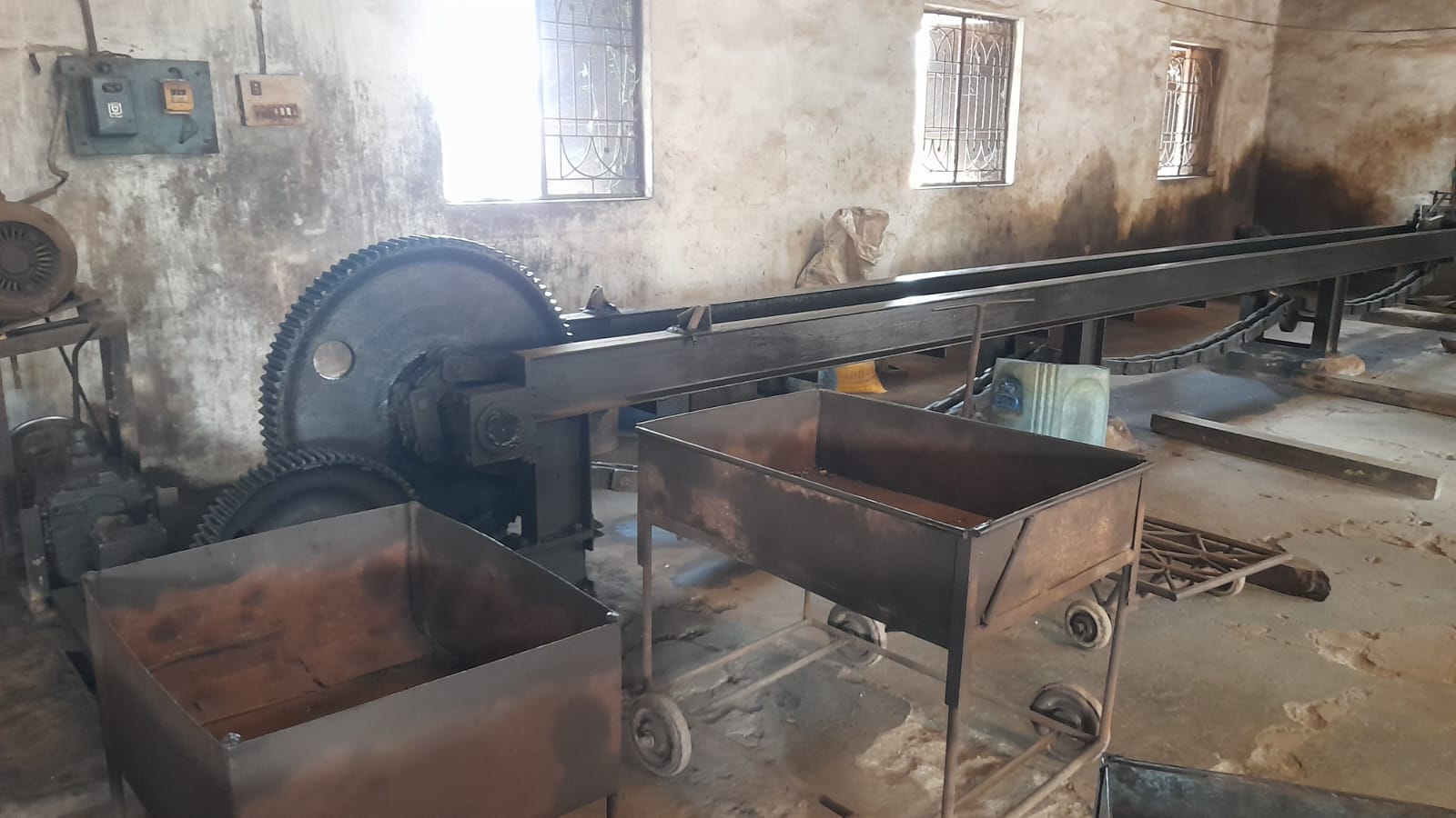 Complete Running Forging & Bar Drawing Manufacturing Unit for Sale - 150-ton forging machine + 40-mm bar drawing machine + 50-ton power press + complete zinc unit + lathes + dyes 2