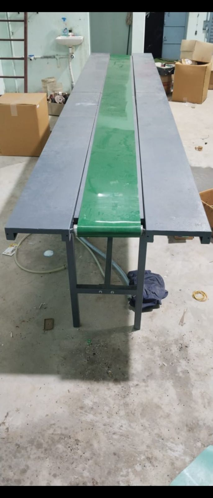 Industrial conveyor 6