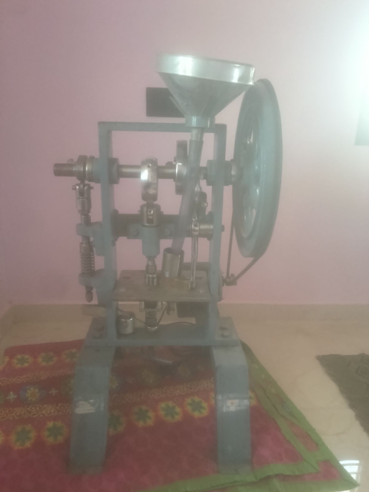 Camphor tablet manufacturing