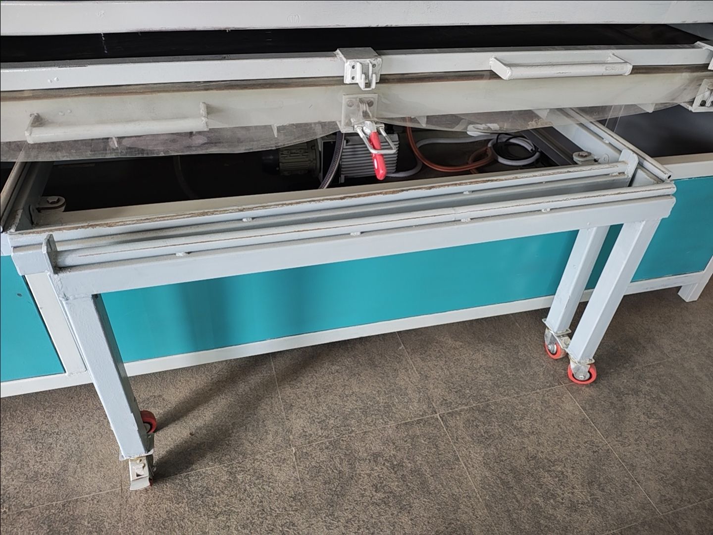 Vacuum Membrane Press machine 4
