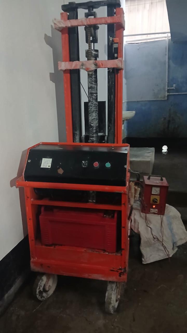 Sabita 300 Kg Hydraulic Drum Stacker / Drum Lifter for Sale