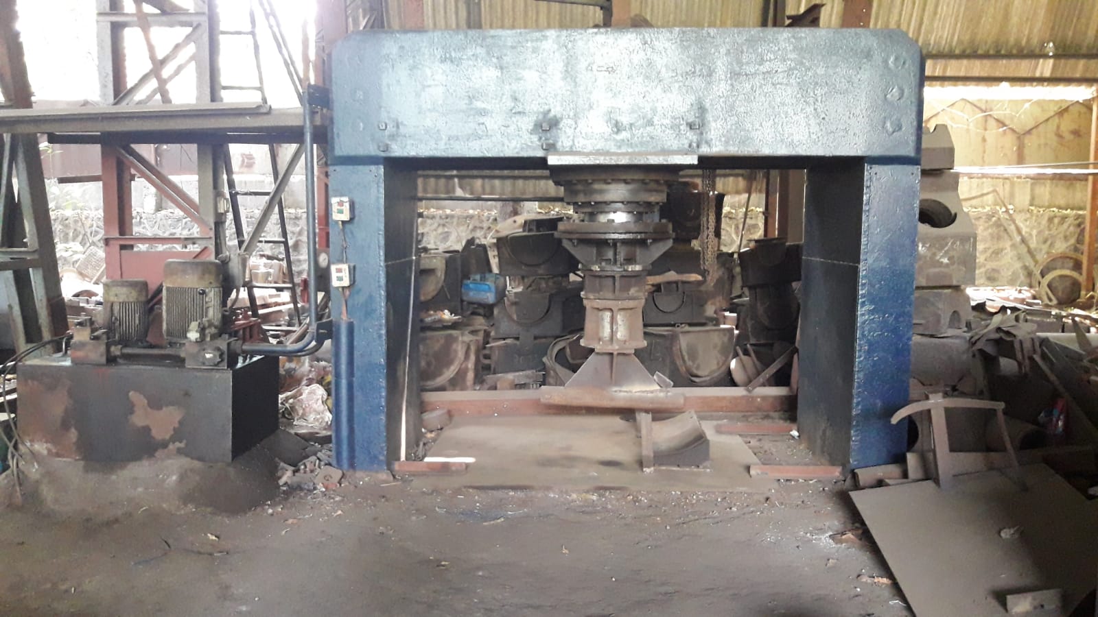 800 TON Hydraulic Press
