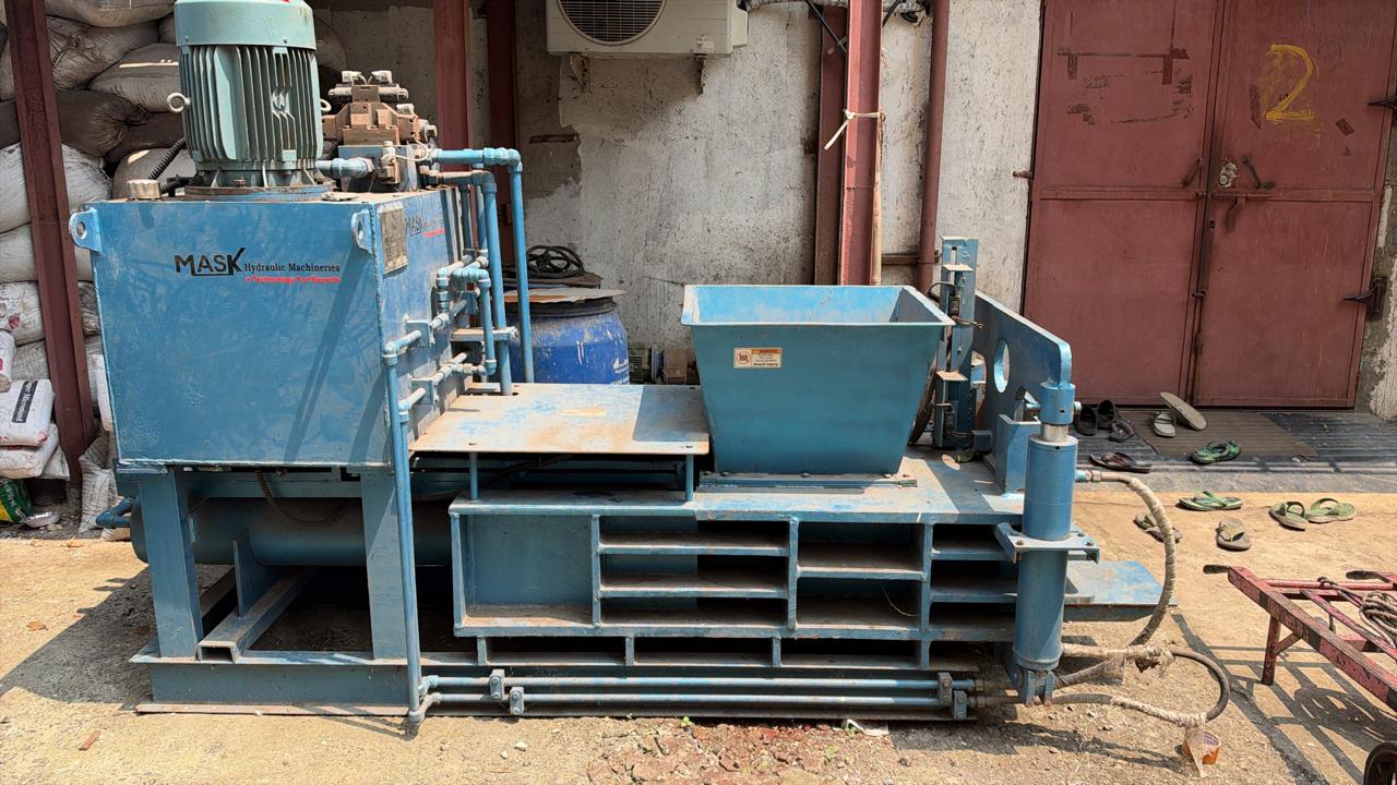 Used Coco Peat Block Making Machine CPBMM 800 – 80 Ton, 15 HP 2