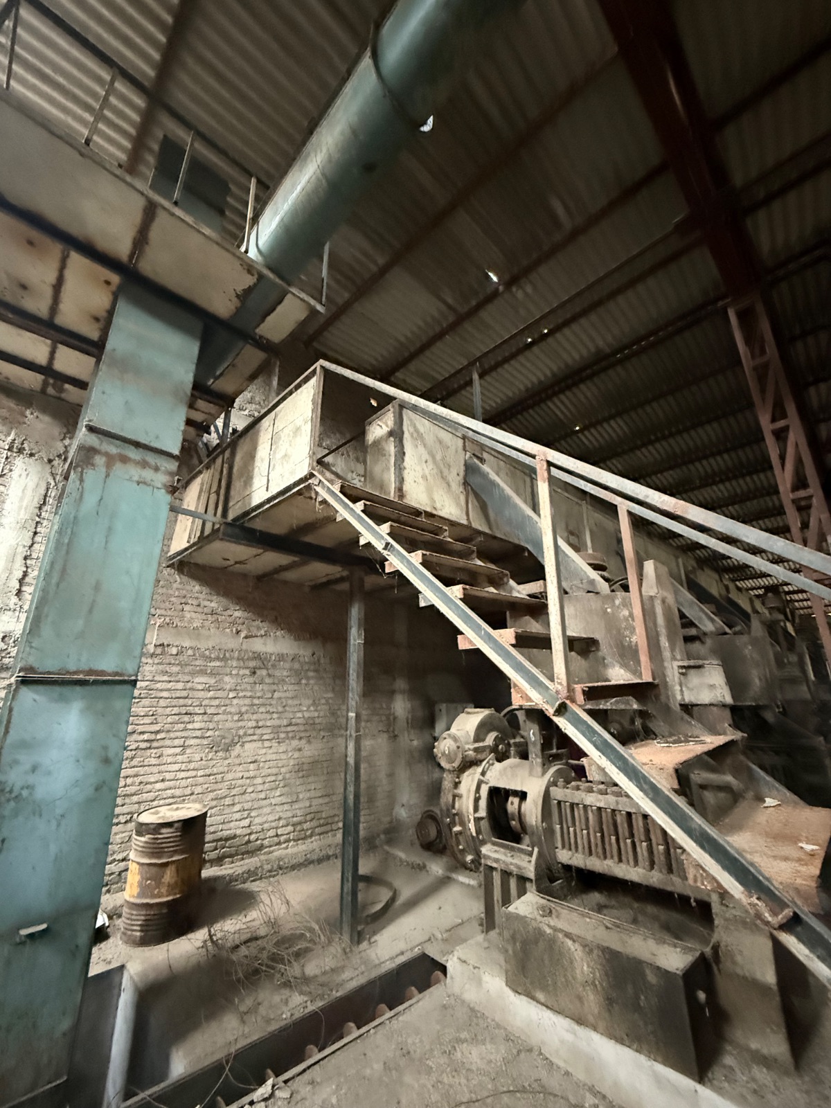 Oil mill